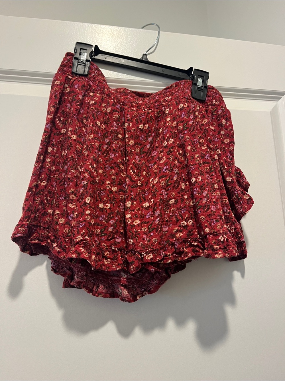 American Eagle Outfitters Red Floral Mini Skirt